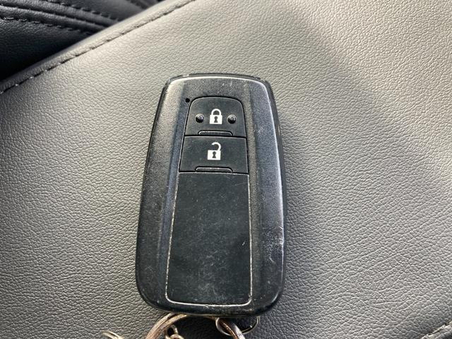 プリウス S プリクラッシュセーフティ 車線逸脱警報 ケンウッドSDナビ ワンセグ Bluetooth バックモニター ドラレコ レザー調シートカバー オートハイビーム ETC Laffite18AW(23枚目)