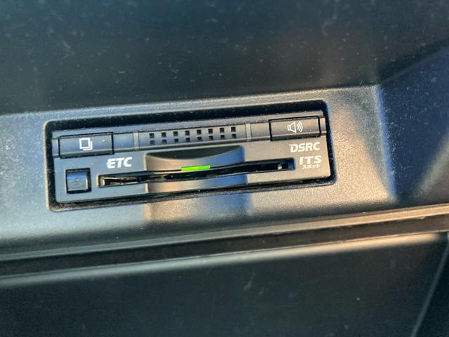 ハリアー プレミアム アドバンスドパッケージ モデリスタフルエアロ クリアランスソナー 全方位モニター JBLサウンド パワーシート ハーフレザーシート パワーバックドア クルーズコントロール ETC ドライイブレコーダー(19枚目)