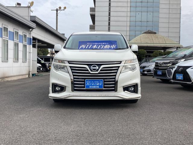 エルグランド 250ハイウェイスターアーバンクロム フリップダウンモニター 7人乗り 純正ナビ Bluetooth アラウンドビューモニター ドラレコ 両側パワースライド ハーフレザーシート クルーズコントロール パワートランク 温冷ドリンクホルダー(4枚目)