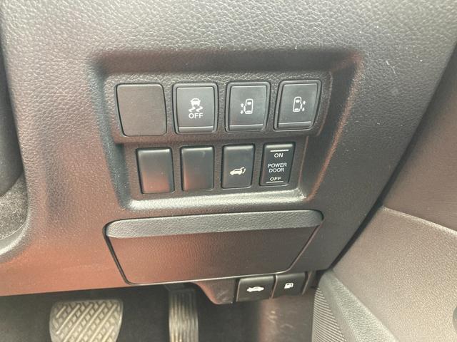 エルグランド 250ハイウェイスターアーバンクロム フリップダウンモニター 7人乗り 純正ナビ Bluetooth アラウンドビューモニター ドラレコ 両側パワースライド ハーフレザーシート クルーズコントロール パワートランク 温冷ドリンクホルダー(21枚目)