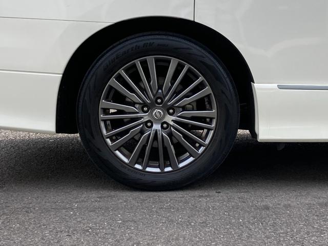 エルグランド 250ハイウェイスターアーバンクロム フリップダウンモニター 7人乗り 純正ナビ Bluetooth アラウンドビューモニター ドラレコ 両側パワースライド ハーフレザーシート クルーズコントロール パワートランク 温冷ドリンクホルダー(32枚目)