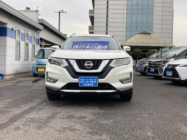 『全てのお客様に安心を』　自社整備工場にて厳しいチェックを通過した車両には点検記録簿と保証書を発行し、６か月または６０００Ｋｍの整備保証を付けさせていただきます。（販売価格により保証期間は異なります）