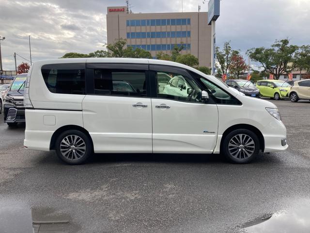 セレナ ハイウェイスターS-HVアドバンスドセーフティパック フリップダウンモニター エマージェンシーブレーキ 車線逸脱警報 純正ナビ 地デジ Bluetooth HDMI アラウンドビューモニター ドラレコ 両側パワースライド クルーズコントロール(3枚目)