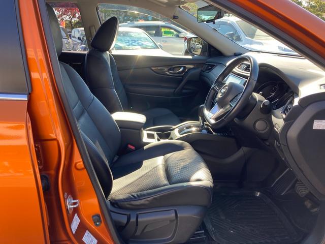 エクストレイル ２０Ｘ　後期モデル　エマージェンシーブレーキ　プロパイロット　後側方車輌検知　純正９インチナビ　地デジ　Ｂｌｕｅｔｏｏｔｈ　アラウンドビューモニター　ＨＤＭＩ　ドラレコ　デジタルインナーミラー　パワートランク（26枚目）