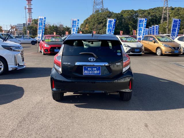 アクア Ｓスタイルブラック　プリクラッシュセーフティ　車線逸脱警報　純正ＳＤナビ　地デジ　Ｂｌｕｅｔｏｏｔｈ　バックモニター　前後ドラレコ　レザー調シートカバー　オートハイビーム　ＬＥＤ　ＥＴＣ（5枚目）