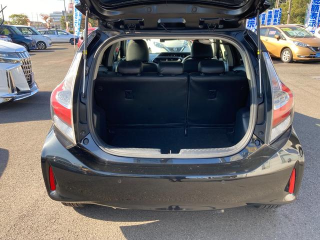 アクア Ｓスタイルブラック　プリクラッシュセーフティ　車線逸脱警報　純正ＳＤナビ　地デジ　Ｂｌｕｅｔｏｏｔｈ　バックモニター　前後ドラレコ　レザー調シートカバー　オートハイビーム　ＬＥＤ　ＥＴＣ（6枚目）