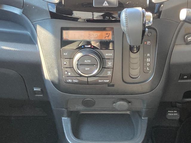 ソリオバンディット ＤＪＥ　アルパインフリップダウンモニター　レザー調シートカバー　革巻きハンドル　クルーズコントロール　両側パワースライド　バックモニター　ＥＴＣ　純正１５ＡＷ（10枚目）