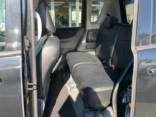 ソリオバンディット ＤＪＥ　アルパインフリップダウンモニター　レザー調シートカバー　革巻きハンドル　クルーズコントロール　両側パワースライド　バックモニター　ＥＴＣ　純正１５ＡＷ（19枚目）