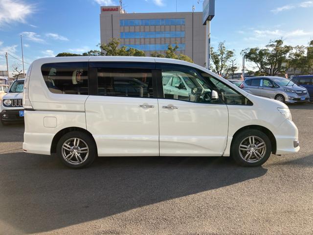 セレナ ハイウェイスター　Ｓエディション　エマージェンシーブレーキ　車線逸脱警報　イクリプスナビ　地デジ　バックモニター　左側パワースライド　クルーズコントロール　ロールサンシェード　ＬＥＤ　フォグ　ＥＴＣ　Ｈｕｍａｌｉｎｅ１６ＡＷ（3枚目）