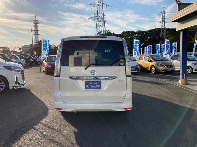 セレナ ハイウェイスター　Ｓエディション　エマージェンシーブレーキ　車線逸脱警報　イクリプスナビ　地デジ　バックモニター　左側パワースライド　クルーズコントロール　ロールサンシェード　ＬＥＤ　フォグ　ＥＴＣ　Ｈｕｍａｌｉｎｅ１６ＡＷ（5枚目）