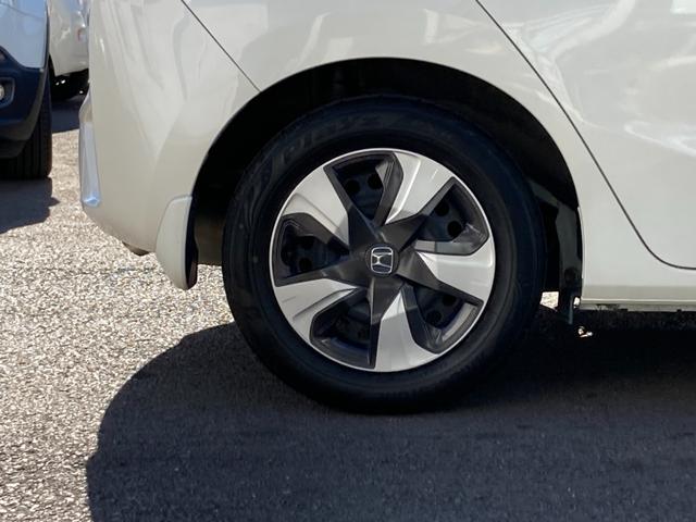 フィットハイブリッド Ｆパッケージ　純正ナビ　地デジ　Ｂｌｕｅｔｏｏｔｈ　バックモニター　オートリトラミラー　プッシュスタート　ＥＴＣ（24枚目）