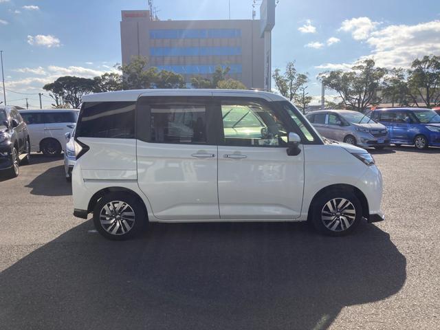 タンク カスタムG S プリクラッシュセーフティ 車線逸脱警報 先行車発進告知 純正9インチSDナビ 地デジ Bluetooth バックモニター 前席シートヒーター 両側パワースライド 革巻きハンドル クルーズコントロール(3枚目)