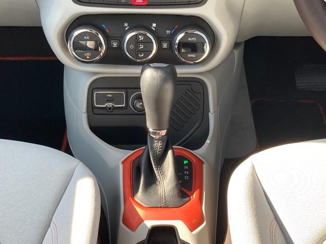 CHRYSLER JEEP JEEP RENEGADE LONGITUDE