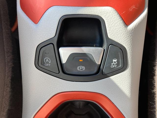 CHRYSLER JEEP JEEP RENEGADE LONGITUDE