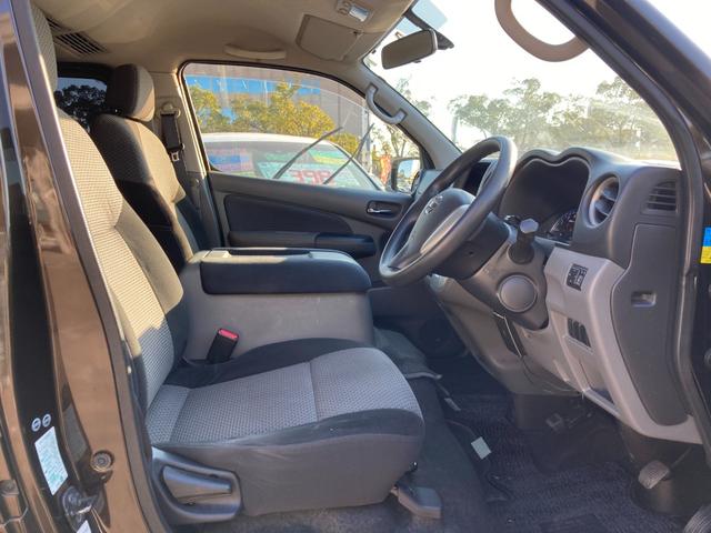 NV350キャラバンバン ロングプレミアムGX 左右小窓付き両側スライド リアヒーター・クーラー プッシュスタート HID フォグ ETC(17枚目)