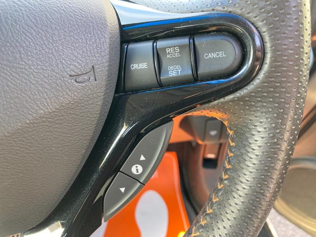 フィットシャトルハイブリッド ハイブリッド・スマートセレクション　イクリプスＳＤナビ　地デジ　Ｂｌｕｅｔｏｏｔｈ　バックモニター　革巻きハンドル　クルーズコントロール　ハーフレザーシート　ＥＴＣ　Ｍｏｄｕｒｏ１５ＡＷ（14枚目）