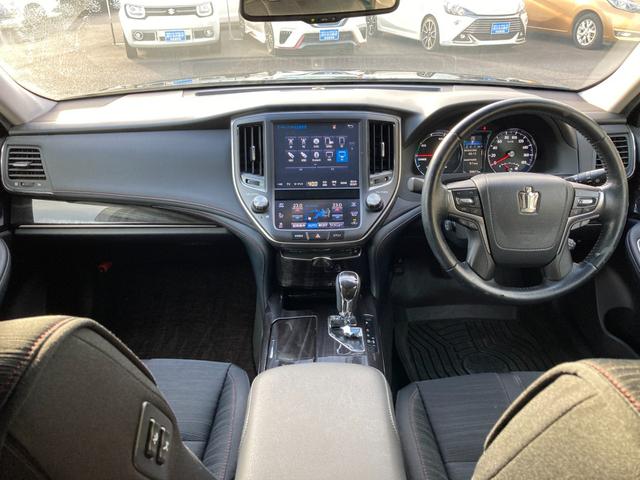 クラウンハイブリッド アスリートＳ　後期モデル　純正ＳＤナビ　地デジ　Ｂｌｕｅｔｏｏｔｈ　パノラマビューモニター　革巻きハンドル　レーダークルーズコントロール　ステアリングヒーター　前席パワーシート　前席シートヒーター　ＥＴＣ（7枚目）