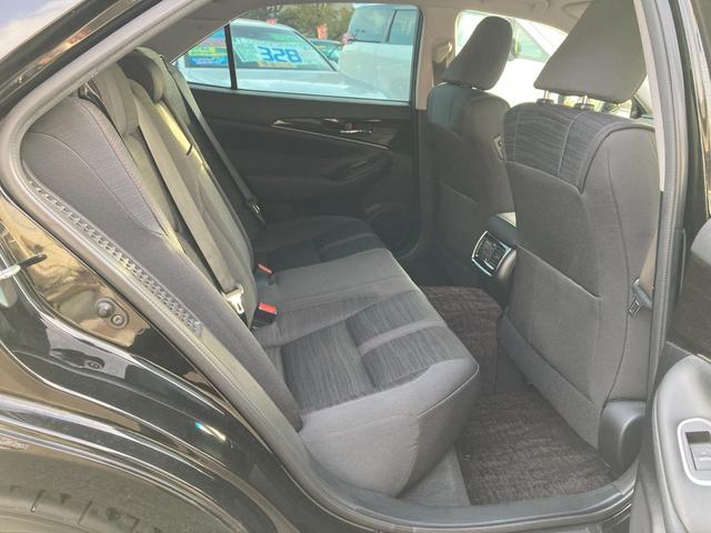 クラウンハイブリッド アスリートＳ　後期モデル　純正ＳＤナビ　地デジ　Ｂｌｕｅｔｏｏｔｈ　パノラマビューモニター　革巻きハンドル　レーダークルーズコントロール　ステアリングヒーター　前席パワーシート　前席シートヒーター　ＥＴＣ（25枚目）