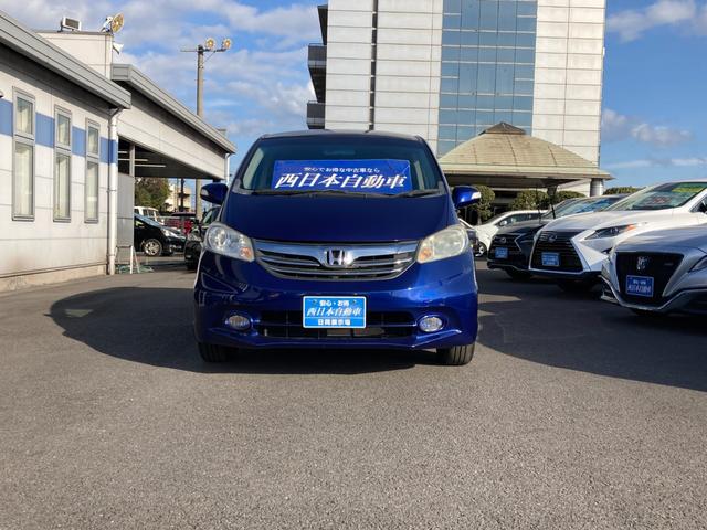 フリード Ｇ　ジャストセレクション　６人乗り　カロッツェリアＳＤナビ　地デジ　Ｂｌｕｅｔｏｏｔｈ　バックモニター　両側パワースライド　クルーズコントロール　ＨＩＤ　ＤＵＦＡＸ１４ＡＷ（4枚目）