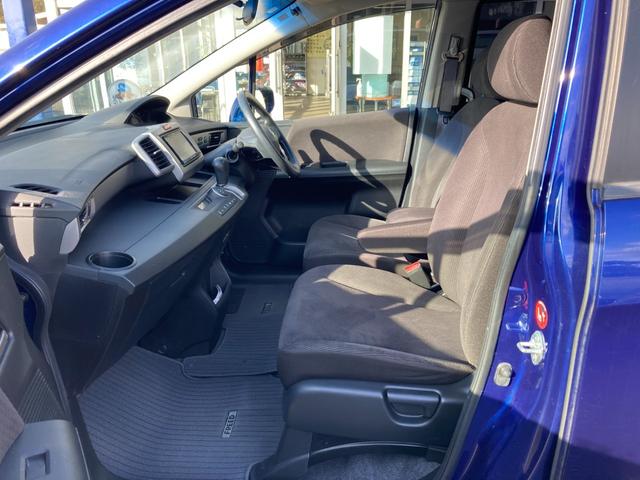 フリード Ｇ　ジャストセレクション　６人乗り　カロッツェリアＳＤナビ　地デジ　Ｂｌｕｅｔｏｏｔｈ　バックモニター　両側パワースライド　クルーズコントロール　ＨＩＤ　ＤＵＦＡＸ１４ＡＷ（17枚目）