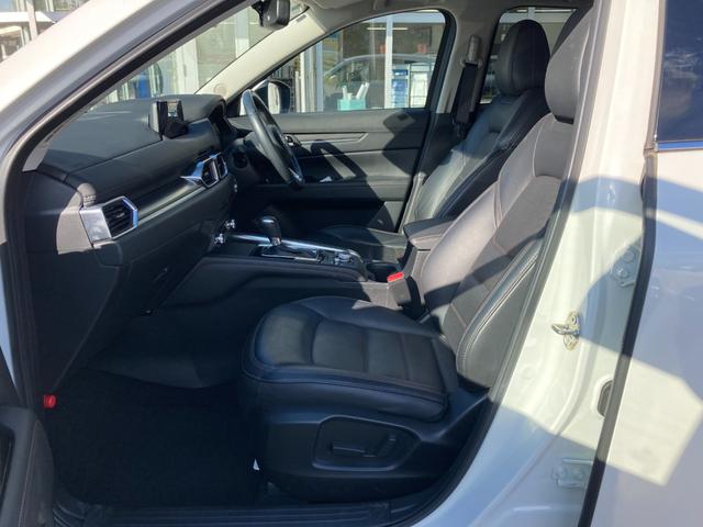 CX-5 XD Lパッケージ ディーゼルターボ車 スマートシティブレーキサポート ブラインドスポットモニター 標識検知 地デジ Bluetooth 360°モニター 前後ドラレコ ステアリングヒーター 黒革シート パワートランク(29枚目)