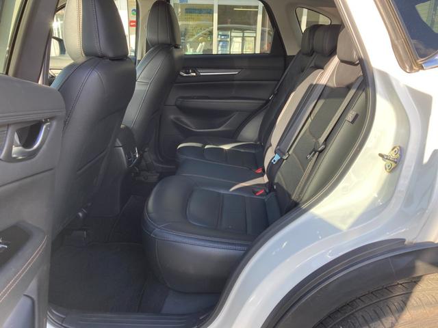 CX-5 XD Lパッケージ ディーゼルターボ車 スマートシティブレーキサポート ブラインドスポットモニター 標識検知 地デジ Bluetooth 360°モニター 前後ドラレコ ステアリングヒーター 黒革シート パワートランク(31枚目)