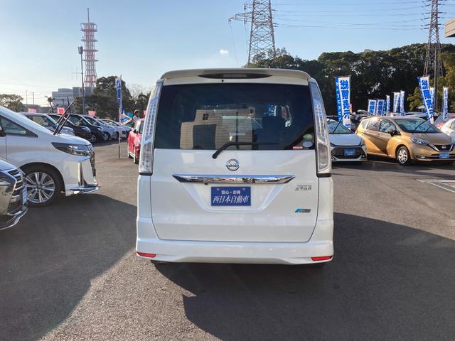 セレナ ハイウェイスター　Ｓ－ハイブリッド　純正ＳＤナビ　地デジ　Ｂｌｕｅｔｏｏｔｈ　バックモニター　革巻きハンドル　クルーズコントロール　両側パワースライド　ロールサンシェード　ヘッドライトレベライザー　ＥＴＣ　純正１６ＡＷ（5枚目）