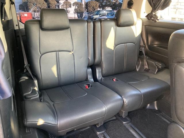 アルファード ２．５Ｓ　Ａパッケージ　アルパインフリップダウンモニター　７人乗　プリクラッシュセーフティ　標識検知　パーキングブレーキサポート　アルパイン１１インチナビ　地デジ　Ｂｌｕｅｔｏｏｔｈ　ＨＤＭＩ　ドラレコ　レザー調シートカバー（29枚目）