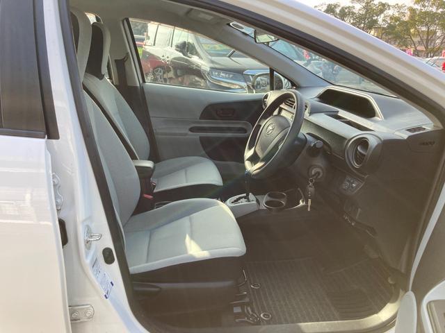 アクア Ｌ　純正ＨＤＤナビ　地デジ　バックモニター　ヘッドライトレベライザー　キーレス　ＥＴＣ　社外１５ＡＷ（16枚目）