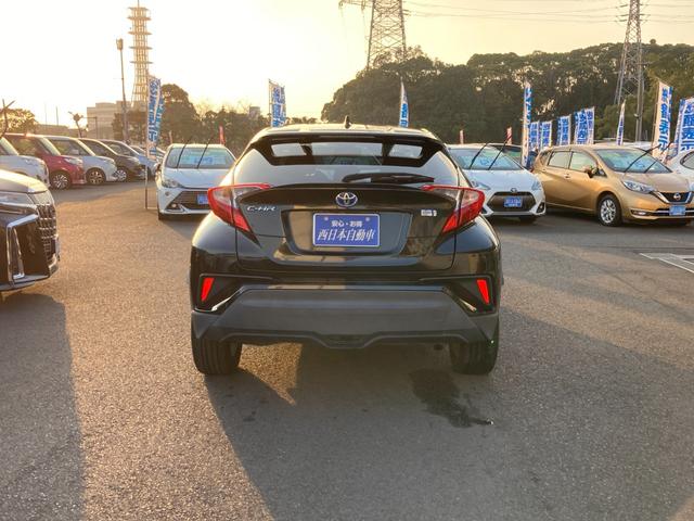 Ｃ－ＨＲ Ｓ　プリクラッシュセーフティ　車線逸脱警報　純正ＳＤナビ　地デジ　Ｂｌｕｅｔｏｏｔｈ　バックモニター　レーダークルーズコントロール　オートハイビーム　ＨＩＤ　ＥＴＣ　純正１７ＡＷ（5枚目）