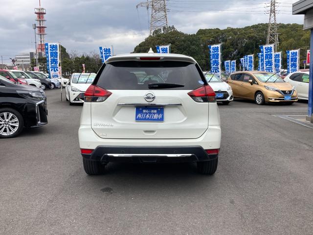 エクストレイル 　２０Ｓ　エマージェンシーブレーキ　車線逸脱警報　純正ＳＤナビ　地デジ　Ｂｌｕｅｔｏｏｔｈ　バックモニター　前後ドラレコ　クリアランスソナー　アイドリングストップ　ＥＴＣ　純正１７ＡＷ（5枚目）