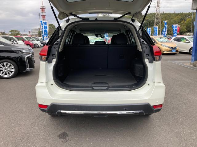 エクストレイル 　２０Ｓ　エマージェンシーブレーキ　車線逸脱警報　純正ＳＤナビ　地デジ　Ｂｌｕｅｔｏｏｔｈ　バックモニター　前後ドラレコ　クリアランスソナー　アイドリングストップ　ＥＴＣ　純正１７ＡＷ（6枚目）