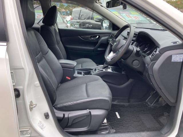 エクストレイル 　２０Ｓ　エマージェンシーブレーキ　車線逸脱警報　純正ＳＤナビ　地デジ　Ｂｌｕｅｔｏｏｔｈ　バックモニター　前後ドラレコ　クリアランスソナー　アイドリングストップ　ＥＴＣ　純正１７ＡＷ（19枚目）