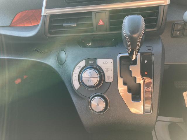 シエンタ G アルパインフリップダウンモニター 7人乗り プリクラッシュセーフティ 先行車発進告知 アルパインSDナビ 地デジ Bluetooth HDMI バックモニター ドラレコ オートハイビーム LED(13枚目)