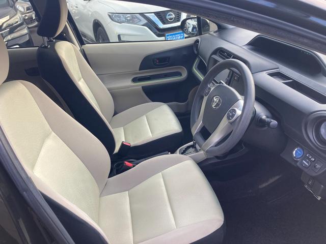 アクア S 純正SDナビ・地デジ・Bluetooth・バックモニター・プッシュスタート・ヘッドライトレベライザー・ETC(16枚目)