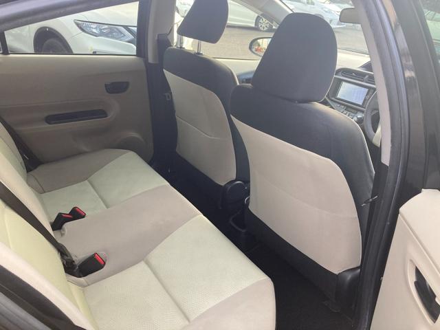 アクア S 純正SDナビ・地デジ・Bluetooth・バックモニター・プッシュスタート・ヘッドライトレベライザー・ETC(18枚目)