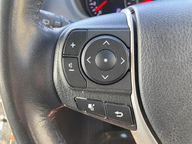 ヴォクシー ＺＳ　煌　プリクラッシュセーフティ　先行車発進告知　ワンオーナー車　純正９インチＳＤナビ　地デジ　Ｂｌｕｅｔｏｏｔｈ　バックモニター　前後ドラレコ　両側パワースライド　革巻きハンドル　クルーズコントロール（14枚目）