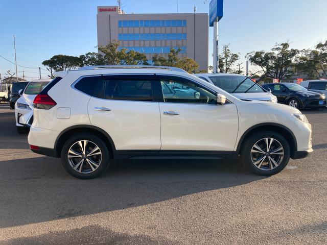 エクストレイル ２０Ｘｉ　後期モデル　４ＷＤ　プロパイロット　エマージェンシーブレーキ　後側方車両検知警報　純正ＳＤナビ　地デジ　Ｂｌｕｅｔｏｏｔｈ　ＨＤＭＩ　アラウンドビューモニター　ドラレコ　パワートランク　ルーフレール（3枚目）