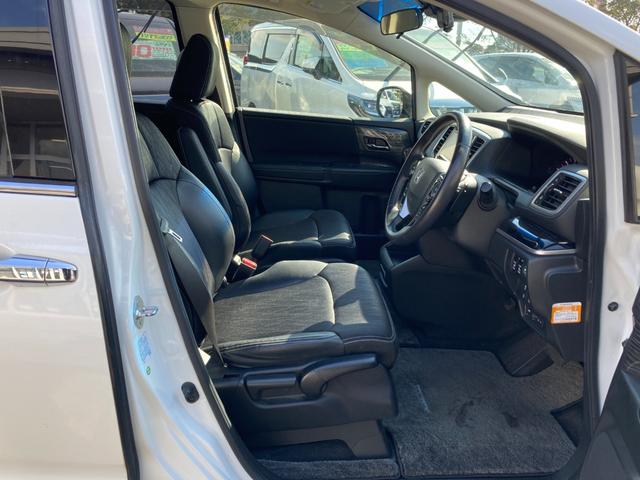 オデッセイ アブソルート　衝突軽減ブレーキ　標識認識機能　純正ナビ　地デジ　Ｂｌｕｅｔｏｏｔｈ　ＨＤＭＩ　バックモニター　前後ドラレコ　ハーフレザーシート　パドルシフト　レーダークルーズコントロール　両側パワースライド（20枚目）