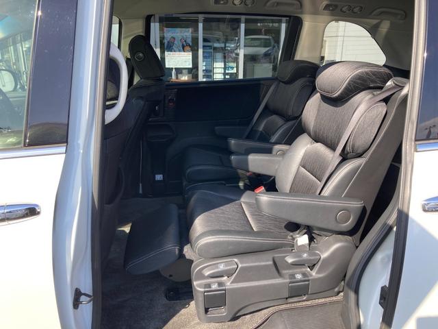 オデッセイ アブソルート　衝突軽減ブレーキ　標識認識機能　純正ナビ　地デジ　Ｂｌｕｅｔｏｏｔｈ　ＨＤＭＩ　バックモニター　前後ドラレコ　ハーフレザーシート　パドルシフト　レーダークルーズコントロール　両側パワースライド（23枚目）