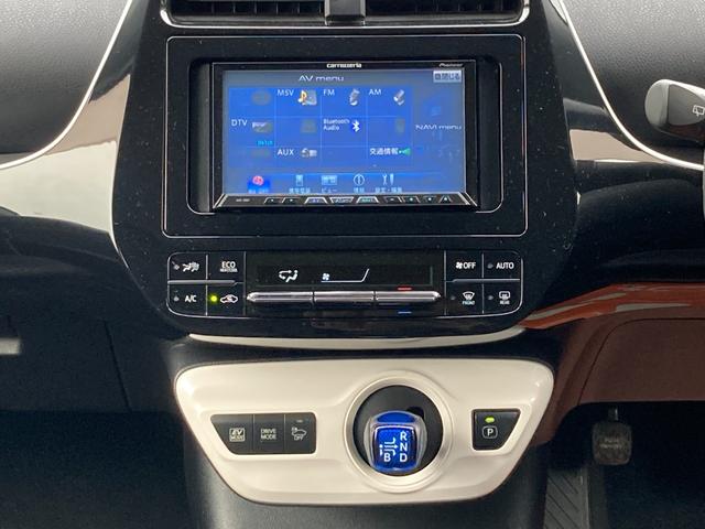 プリウス Ｓ　カロッツェリアＳＤナビ　地デジ　Ｂｌｕｅｔｏｏｔｈ　バックモニター　ドラレコ　革巻きハンドル　エアロパーツ　ＥＴＣ　ＬＯＸＲＮＹ１９ＡＷ（9枚目）