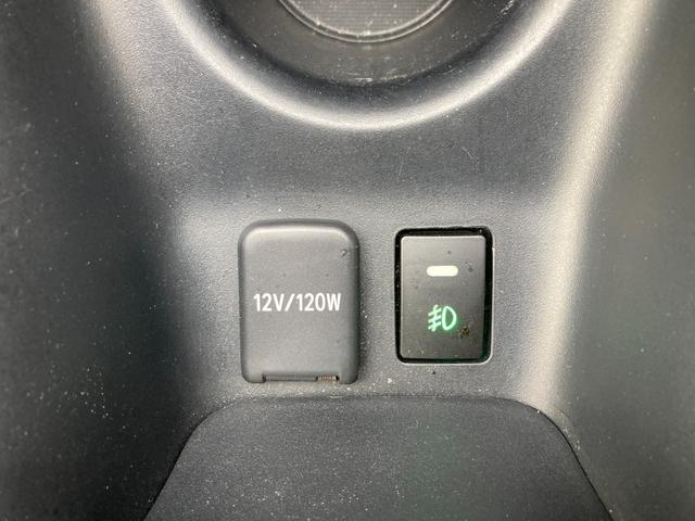 プリウス Ｓ　カロッツェリアＳＤナビ　地デジ　Ｂｌｕｅｔｏｏｔｈ　バックモニター　ドラレコ　革巻きハンドル　エアロパーツ　ＥＴＣ　ＬＯＸＲＮＹ１９ＡＷ（17枚目）