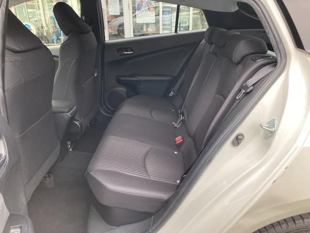 プリウス Ｓ　カロッツェリアＳＤナビ　地デジ　Ｂｌｕｅｔｏｏｔｈ　バックモニター　ドラレコ　革巻きハンドル　エアロパーツ　ＥＴＣ　ＬＯＸＲＮＹ１９ＡＷ（21枚目）