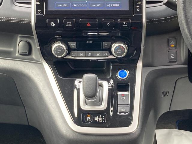 セレナ ｅ－パワー　ハイウェイスターＶ　フリップダウンモニター　７人乗り　プロパイロット　エマージェンシーブレーキ　標識認識機能　純正９インチＳＤナビ　地デジ　Ｂｌｕｅｔｏｏｔｈ　ＨＤＭＩ　ドラレコ　デジタルインナーミラー　レーダークルーズ（18枚目）