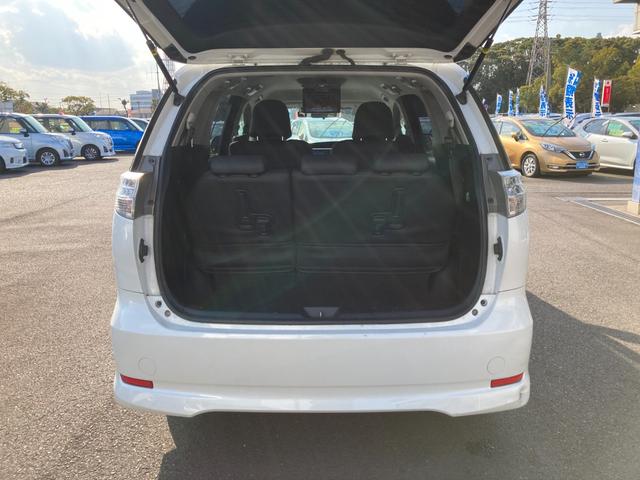 エスティマ アエラス　フリップダウンモニター　７人乗り　純正ＳＤナビ　地デジ　Ｂｌｕｅｔｏｏｔｈ　バックモニター　ドラレコ　両側パワースライド　革巻きハンドル　クルーズコントロール　レザー調シートカバー　オットマンシート（6枚目）