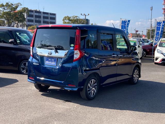 ルーミー 　プリクラッシュセーフティ　先行車発進告知　純正９インチＳＤナビ　地デジ　Ｂｌｕｅｔｏｏｔｈ　ドラレコ　両側パワースライド　クルーズコントロール　レザー調シートカバー　ＬＥＤ　ＥＴＣ　純正１４ＡＷ（2枚目）