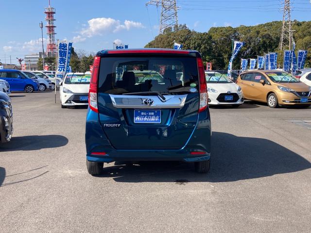 ルーミー 　プリクラッシュセーフティ　先行車発進告知　純正９インチＳＤナビ　地デジ　Ｂｌｕｅｔｏｏｔｈ　ドラレコ　両側パワースライド　クルーズコントロール　レザー調シートカバー　ＬＥＤ　ＥＴＣ　純正１４ＡＷ（5枚目）