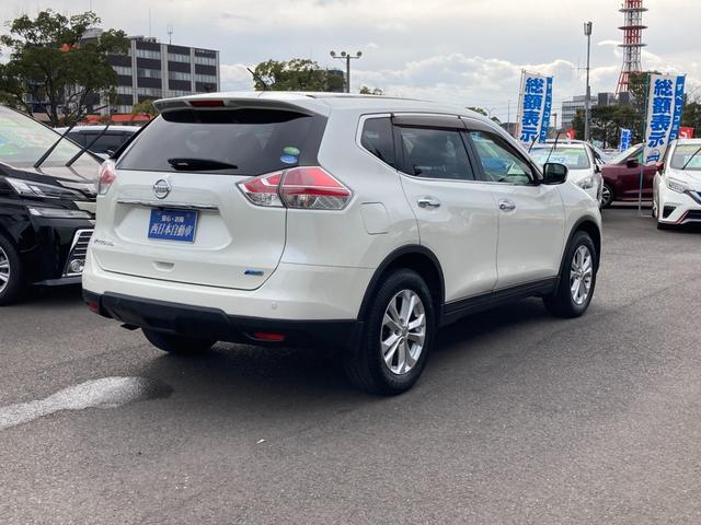 エクストレイル ２０Ｘ　エマージェンシーブレーキパッケージ　４ＷＤ　エマージェンシーブレーキ　車線逸脱警報　純正ナビ　地デジ　Ｂｌｕｅｔｏｏｔｈ　ＨＤＭＩ　バックモニター　前席シートヒーター　アイドリングストップ　革巻きハンドル　ＨＩＤ　ＥＴＣ　純正１７ＡＷ（2枚目）