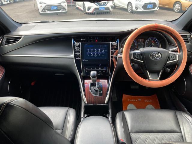 ハリアーハイブリッド プレミアム　アドバンスドパッケージ　４ＷＤ　プリクラッシュセーフティ　純正ナビ　地デジ　Ｂｌｕｅｔｏｏｔｈ　３６０°ビューモニター　前後ドラレコ　ＪＢＬスピーカー　運転席パワーシート　パワートランク　オートハイビーム（8枚目）