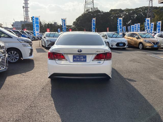 クラウンハイブリッド アスリートＳ　純正ＨＤＤナビ　地デジ　Ｂｌｕｅｔｏｏｔｈ　バックモニター　黒革シート　前席シートヒーター・シートエアコン　前席パワーシート　ウッドコンビハンドル　クルーズコントロール　ＥＴＣ　純正１７ＡＷ（5枚目）